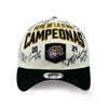 Gorra LMS Campeonas 2024 Serie de la Reyna 9FORTY New Era Autografiada